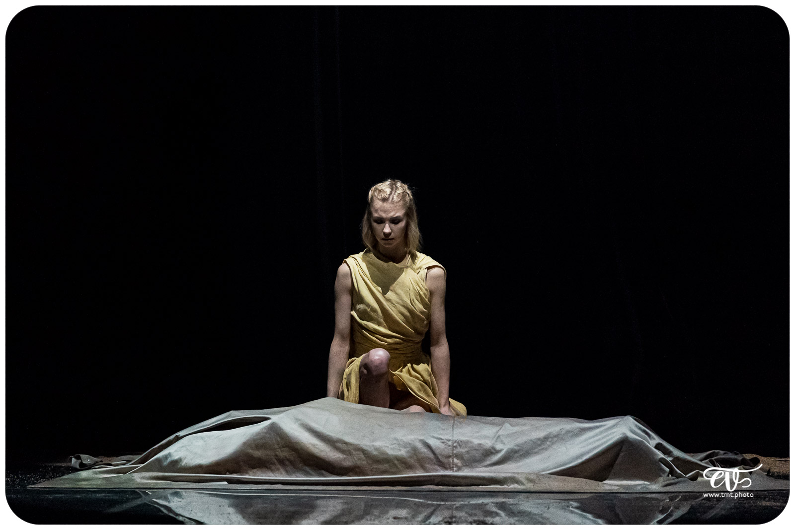 MY LAND (RECIRQUEL COMPANY)